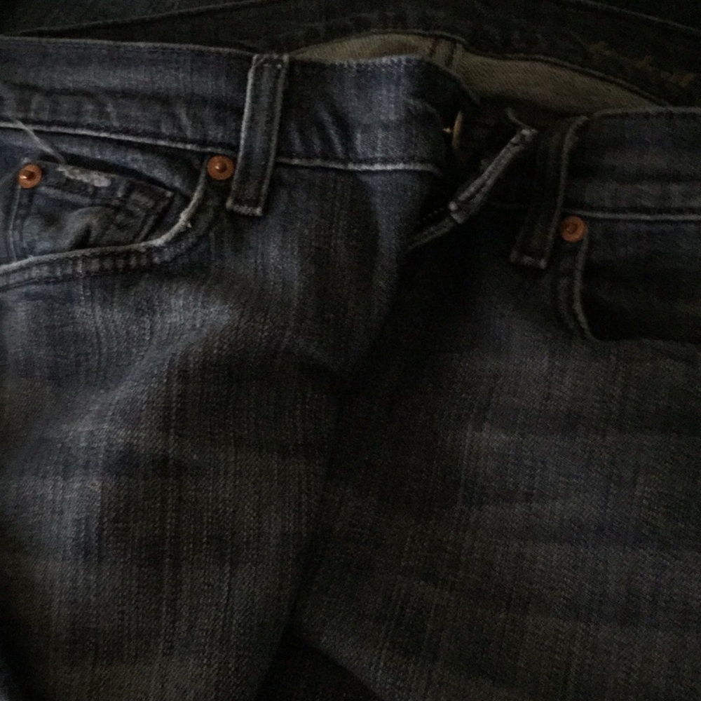 Jeans - Picture 2 of 3